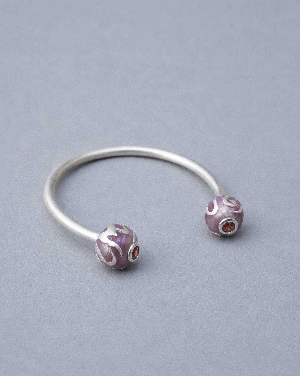Swirl torque bracelet